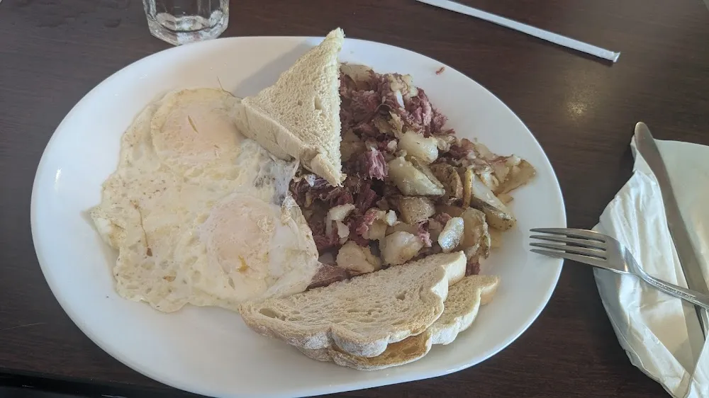 Corned Beef Hash with Eggs and Toast